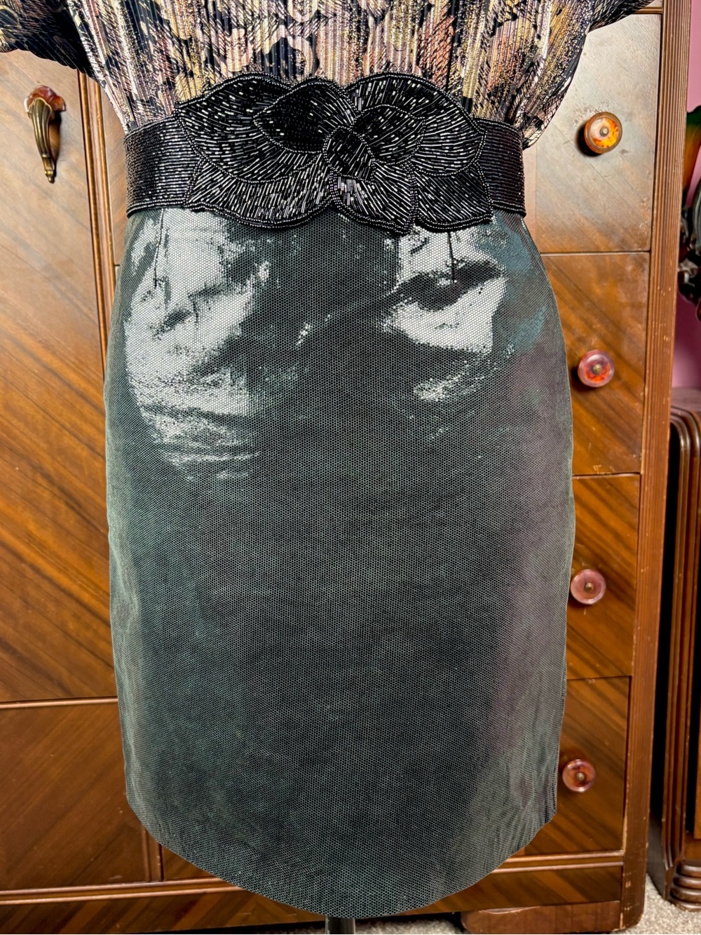 Vintage 80’s 90’s Caché Black Leather Metallic Texture Pencil Skirt Size 6